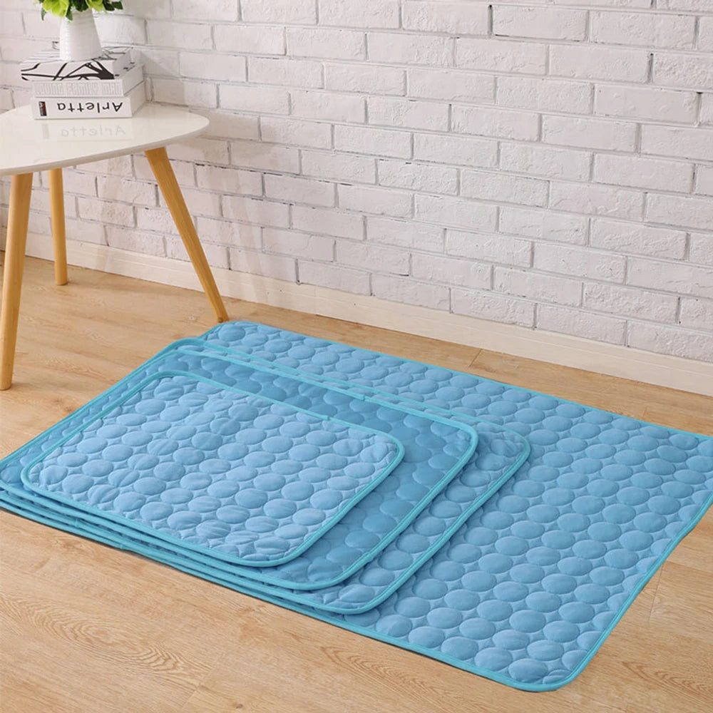 🐾 Pet Cooling Mat – Keep Your Pet Cool & Comfortable This Summer